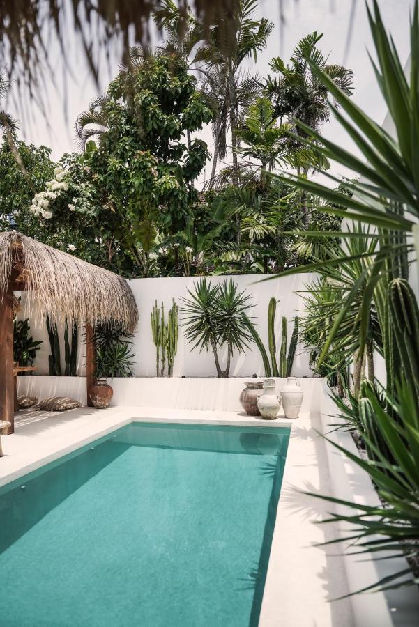 Villa Obao Seminyak  Luaran gambar